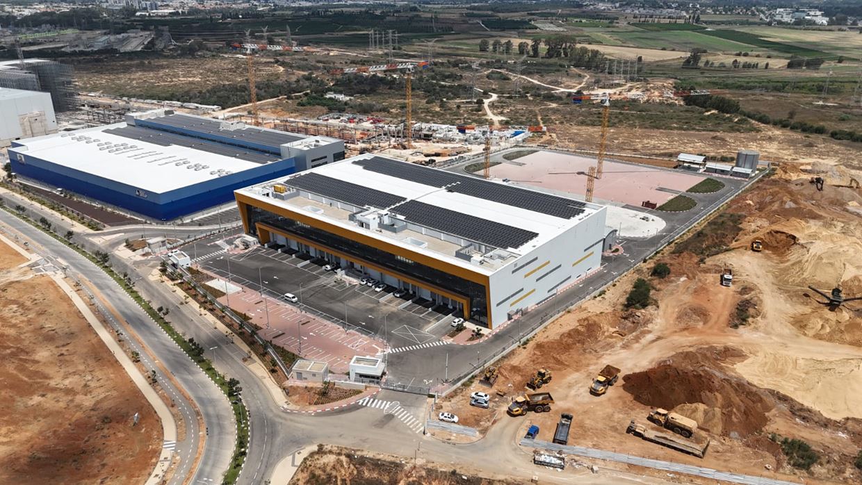 מתחם קומסקו, קיסריה